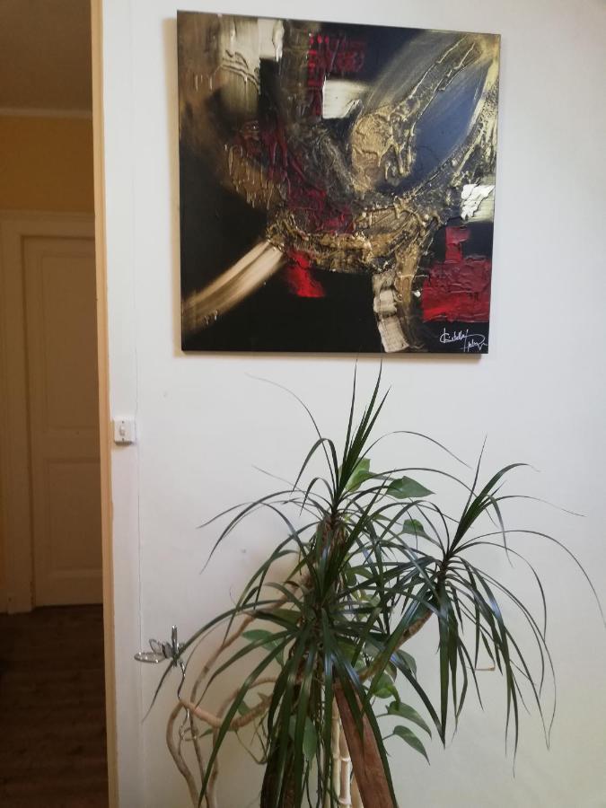 La Chambre D'Hote De Christelle Apartment Шербур-ан-Котентан Екстериор снимка