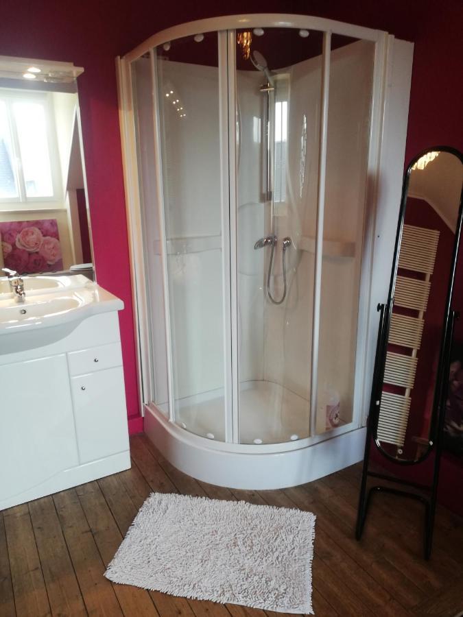 La Chambre D'Hote De Christelle Apartment Шербур-ан-Котентан Екстериор снимка