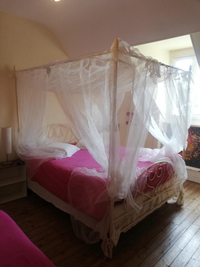 La Chambre D'Hote De Christelle Apartment Шербур-ан-Котентан Екстериор снимка
