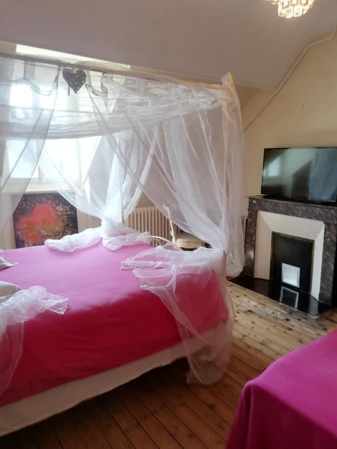 La Chambre D'Hote De Christelle Apartment Шербур-ан-Котентан Екстериор снимка